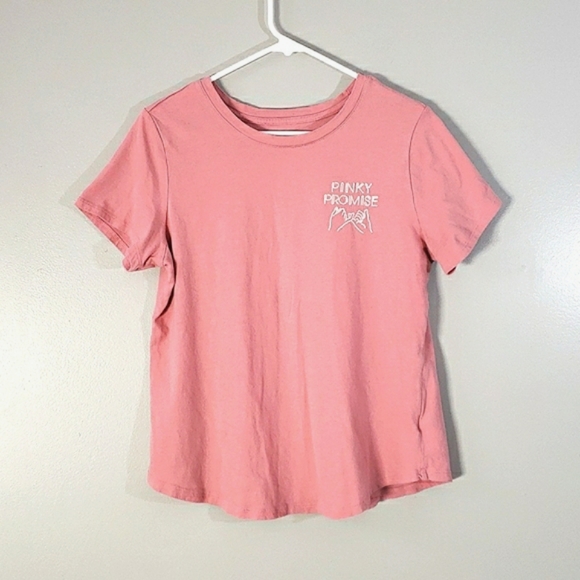 Old Navy pinky promise tee, M - Picture 1 of 4